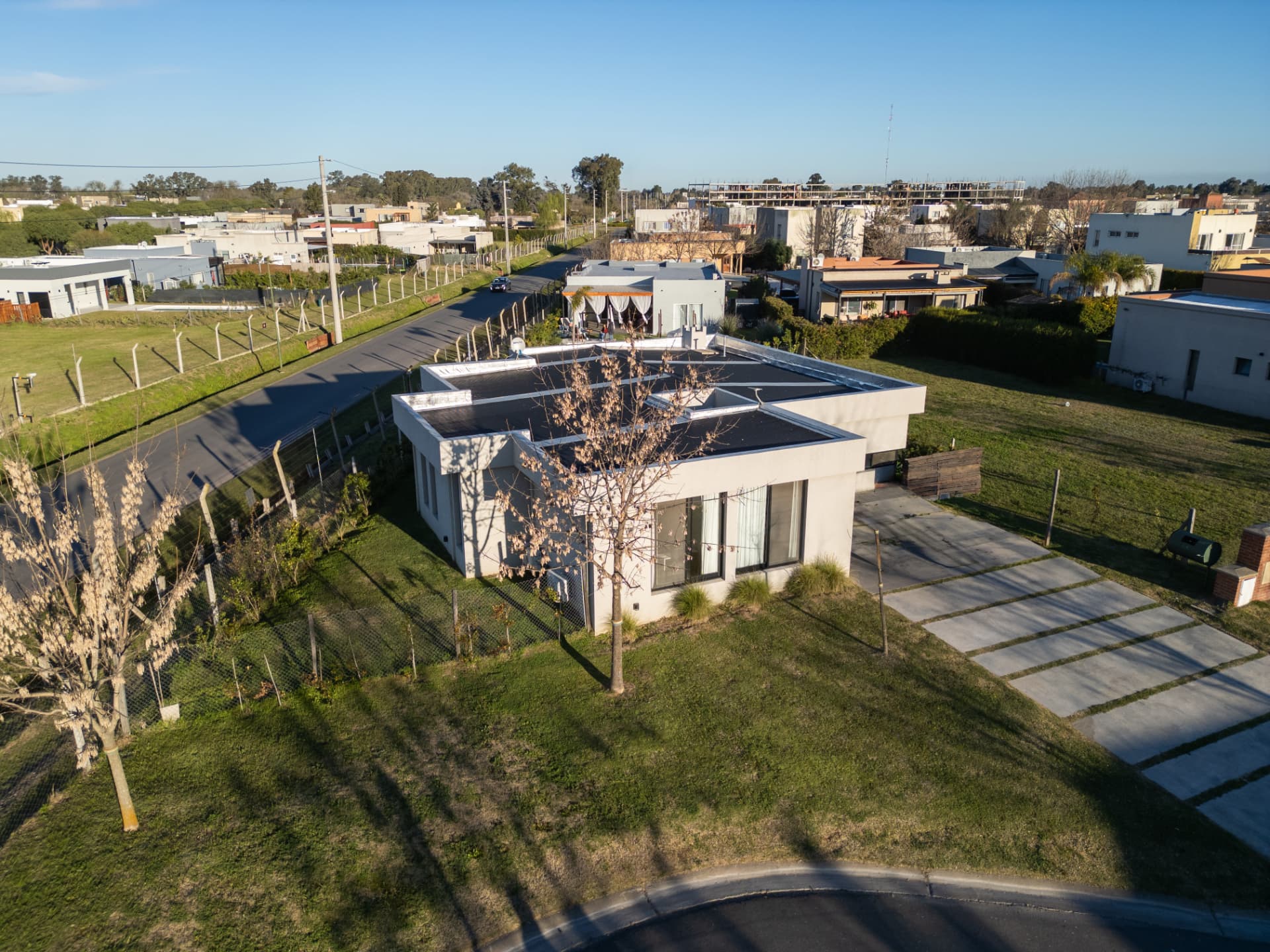 Fotografía y video inmobiliario aéreo con drone en Buenos Aires por SkyView